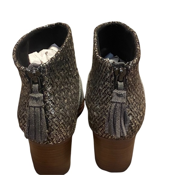 Toms ‘Leila’ Grey Felt Metallic Boucle Ankle Boots - Picture 5 of 9